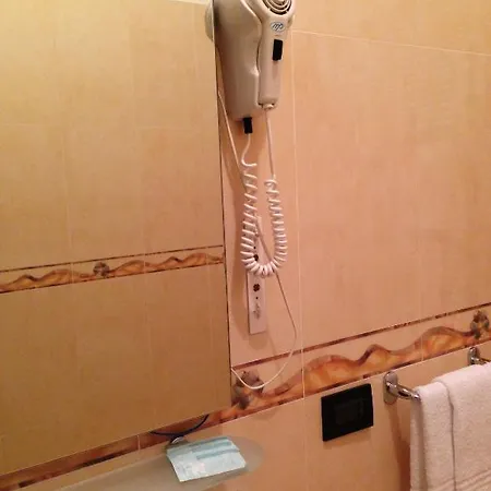 Hotel Alla Rosa 2*