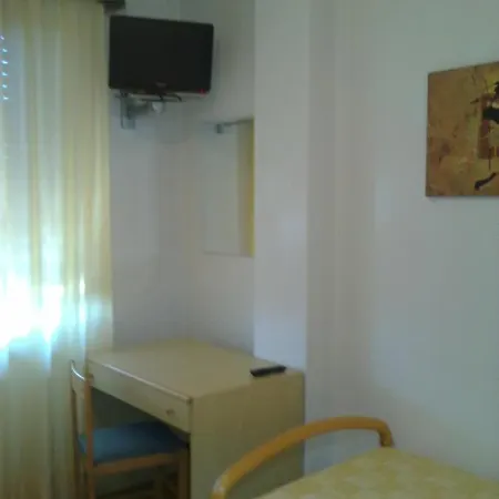Hotel Alla Rosa 2*